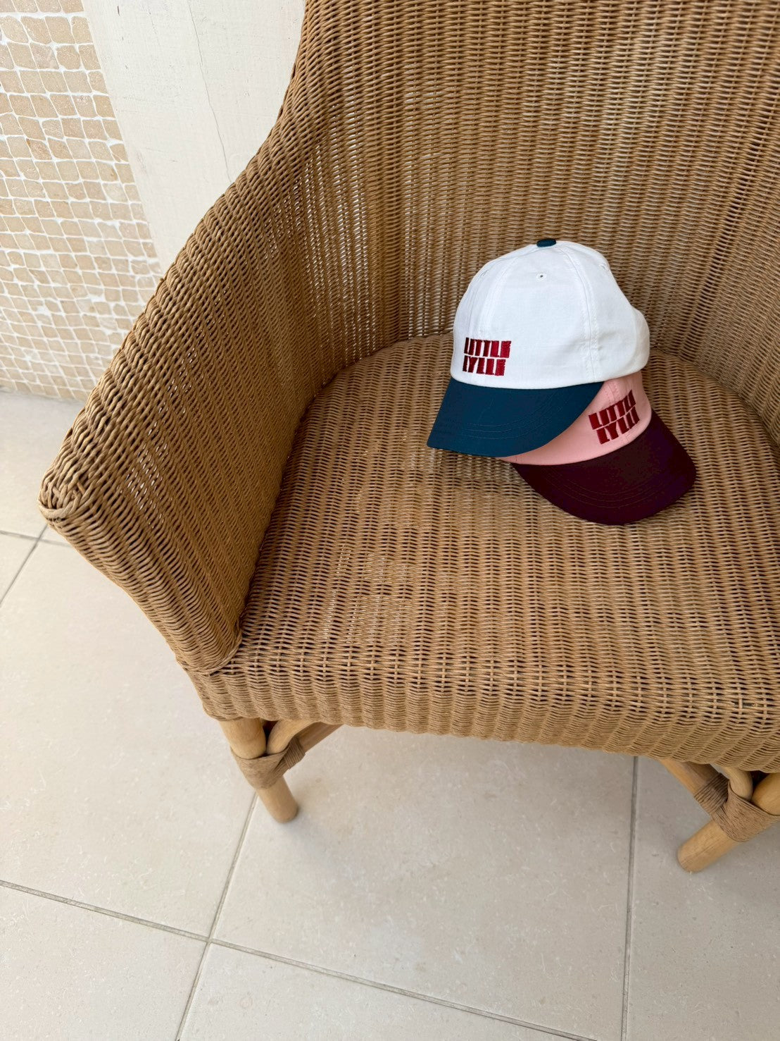 26SS-C001/ロゴCAP